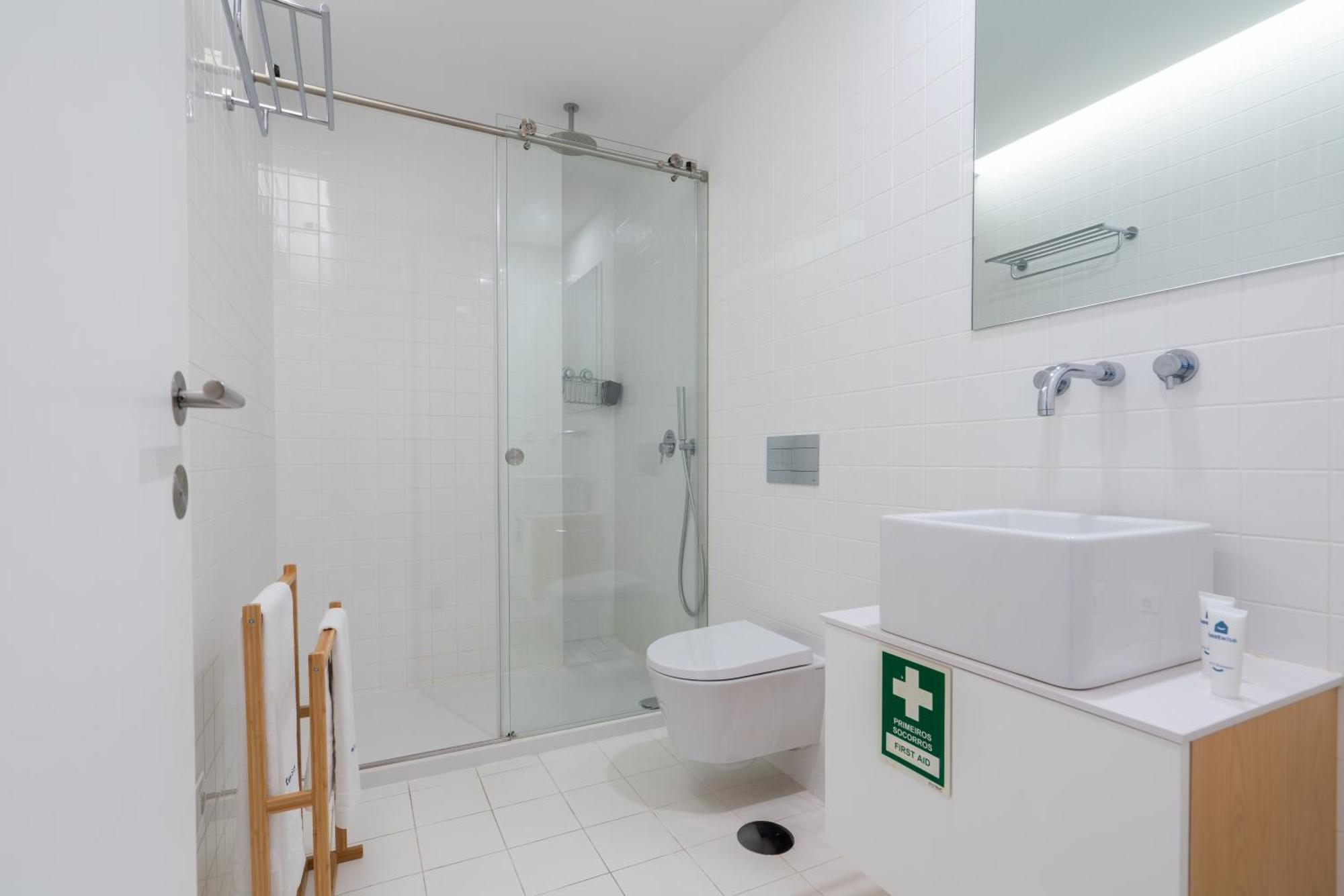 Apartmán Host Wise - Restful Minimalist Flat - Balcony Porto Exteriér fotografie